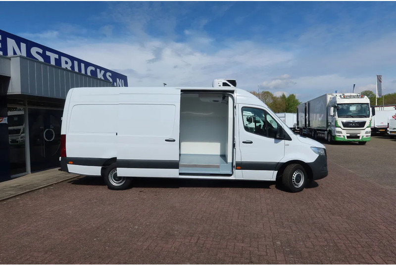 Mercedes-Benz Sprinter 317 CDI Automaat Carrier Koel/Vries/verwarmen L3/H2 - Малотоннажный рефрижератор: фото 3 Mercedes-Benz Sprinter 317 CDI Automaat Carrier Koel/Vries/verwarmen L3/H2 - Малотоннажный рефрижератор: фото 3