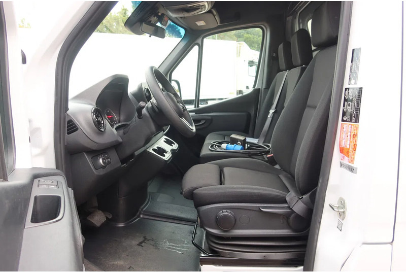 Mercedes-Benz Sprinter 317 Carrier Xarios 350 Koel/Vries/Verwarmen met Nachtaansluiting 220 Volt - Малотоннажный рефрижератор: фото 5 Mercedes-Benz Sprinter 317 Carrier Xarios 350 Koel/Vries/Verwarmen met Nachtaansluiting 220 Volt - Малотоннажный рефрижератор: фото 5