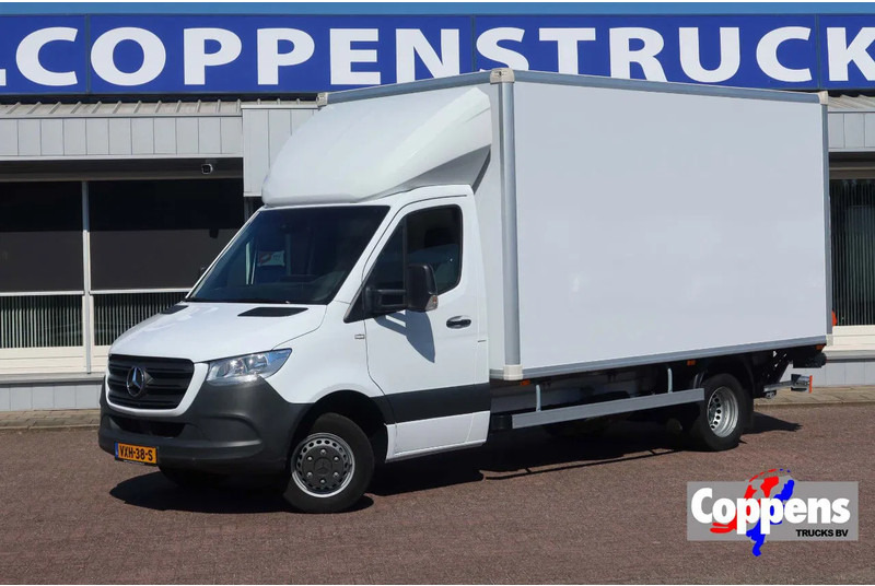 Mercedes-Benz Sprinter 515 CDI - Малотоннажный фургон: фото 1 Mercedes-Benz Sprinter 515 CDI - Малотоннажный фургон: фото 1