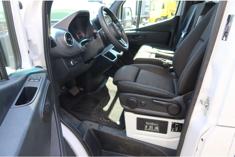 Mercedes-Benz Sprinter 515 CDI - Малотоннажный фургон: фото 5 Mercedes-Benz Sprinter 515 CDI - Малотоннажный фургон: фото 5