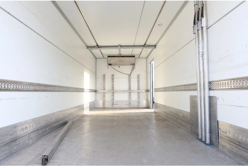 Volvo FE 280 4x2 Carrier Supra 1250 Koel/ Vries+ BAR klep 2000 kg. 2 Stuks in voorraad - Рефрижератор: фото 4 Volvo FE 280 4x2 Carrier Supra 1250 Koel/ Vries+ BAR klep 2000 kg. 2 Stuks in voorraad - Рефрижератор: фото 4