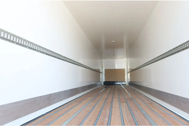 Полуприцеп-фургон Wielton 3 Asser. Gesloten met Dhollandia klep 2500 kg Lift as: фото 7 Полуприцеп-фургон Wielton 3 Asser. Gesloten met Dhollandia klep 2500 kg Lift as: фото 7