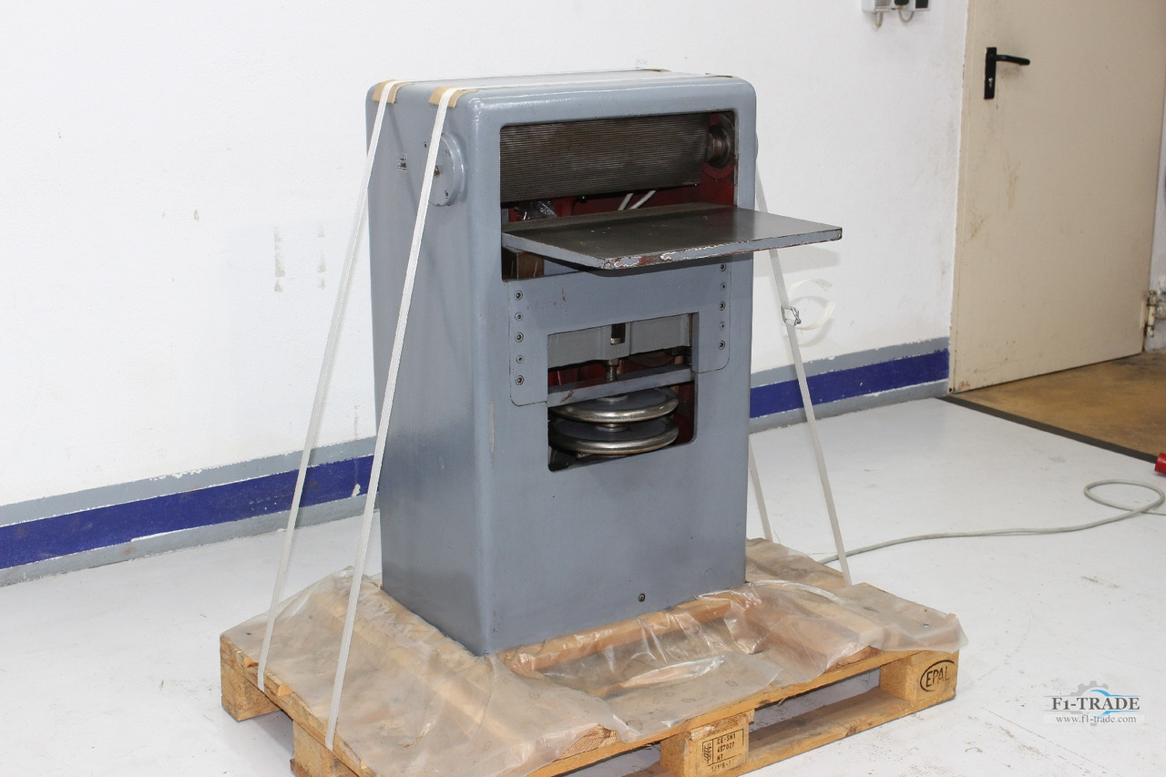 La Fornigrafica Dorsi 500 - Переплетная машина: фото 2 La Fornigrafica Dorsi 500 - Переплетная машина: фото 2