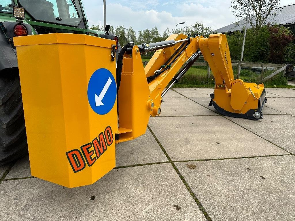 Боковая косилка-измельчитель Elho TPM 520 klepelarm arm klepelmaaier (bj 2024): фото 8 Боковая косилка-измельчитель Elho TPM 520 klepelarm arm klepelmaaier (bj 2024): фото 8