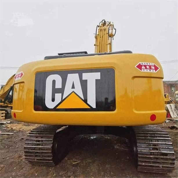 CAT 320D - Гусеничный экскаватор: фото 2 CAT 320D - Гусеничный экскаватор: фото 2