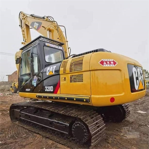 CAT 320D - Гусеничный экскаватор: фото 4 CAT 320D - Гусеничный экскаватор: фото 4