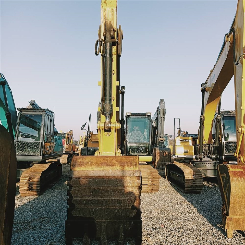 CAT 320D - Гусеничный экскаватор: фото 5 CAT 320D - Гусеничный экскаватор: фото 5