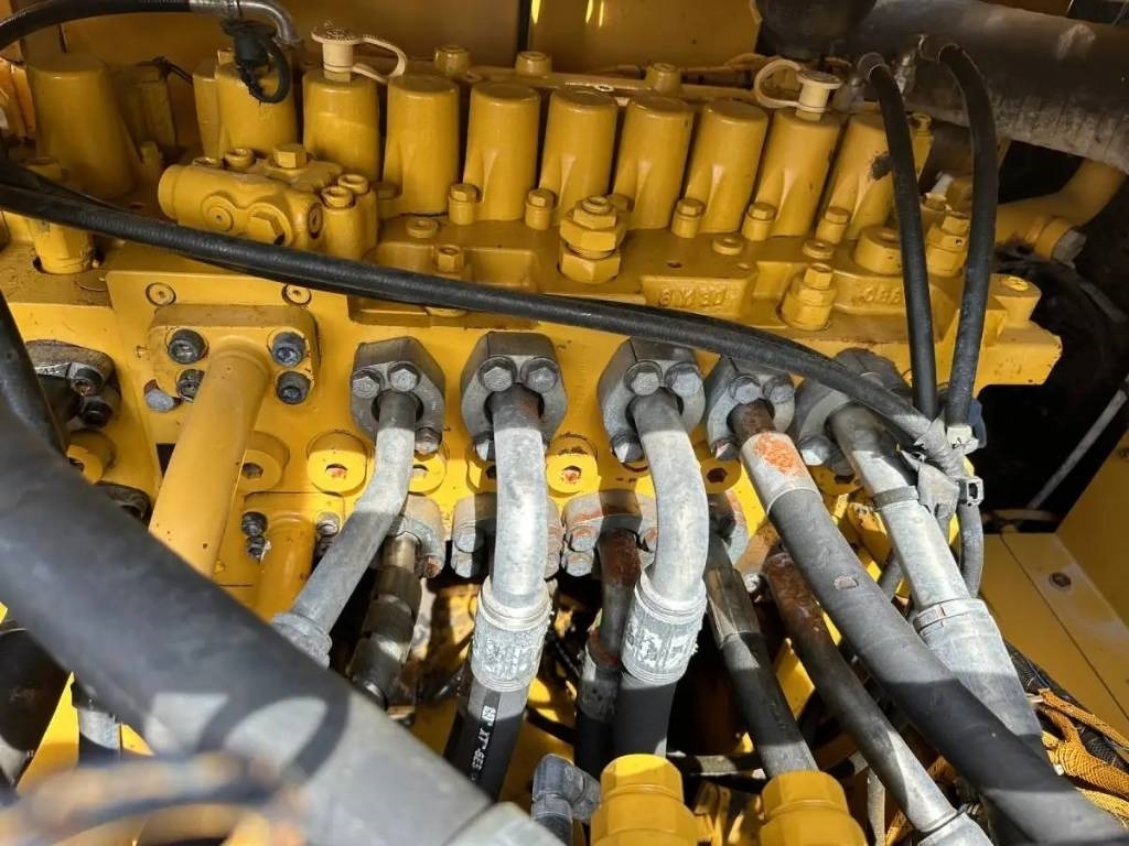 CAT 330GC - Гусеничный экскаватор: фото 5 CAT 330GC - Гусеничный экскаватор: фото 5