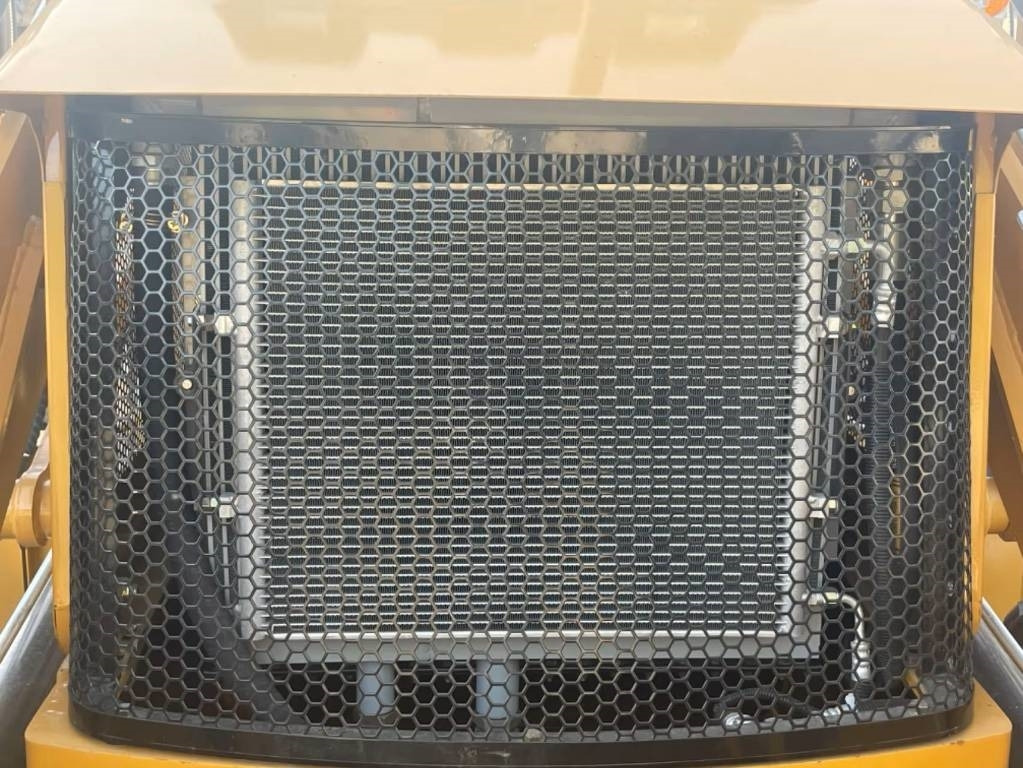 CAT 420F - Экскаватор-погрузчик: фото 3 CAT 420F - Экскаватор-погрузчик: фото 3