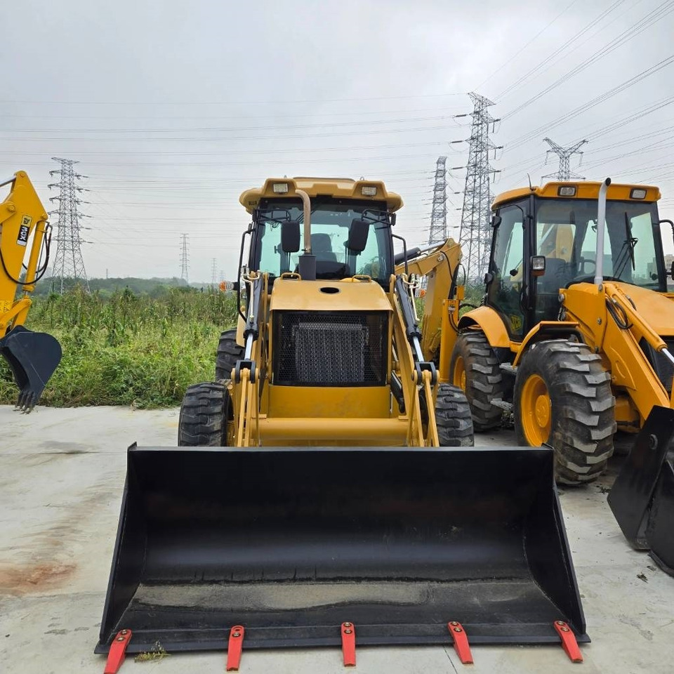 CAT 420F - Экскаватор-погрузчик: фото 4 CAT 420F - Экскаватор-погрузчик: фото 4
