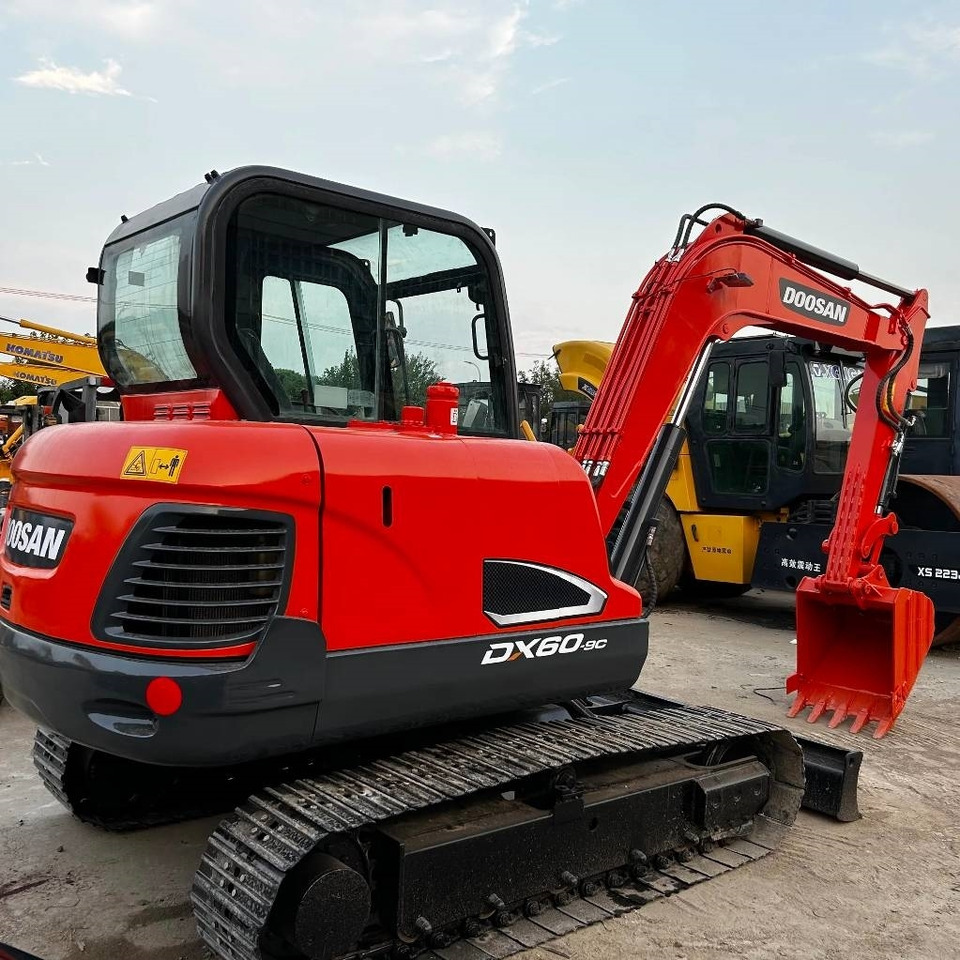 Doosan DX60-9C - Мини-экскаватор: фото 3 Doosan DX60-9C - Мини-экскаватор: фото 3