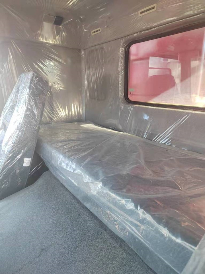 Howo 371 8x4 - Самосвал: фото 3 Howo 371 8x4 - Самосвал: фото 3