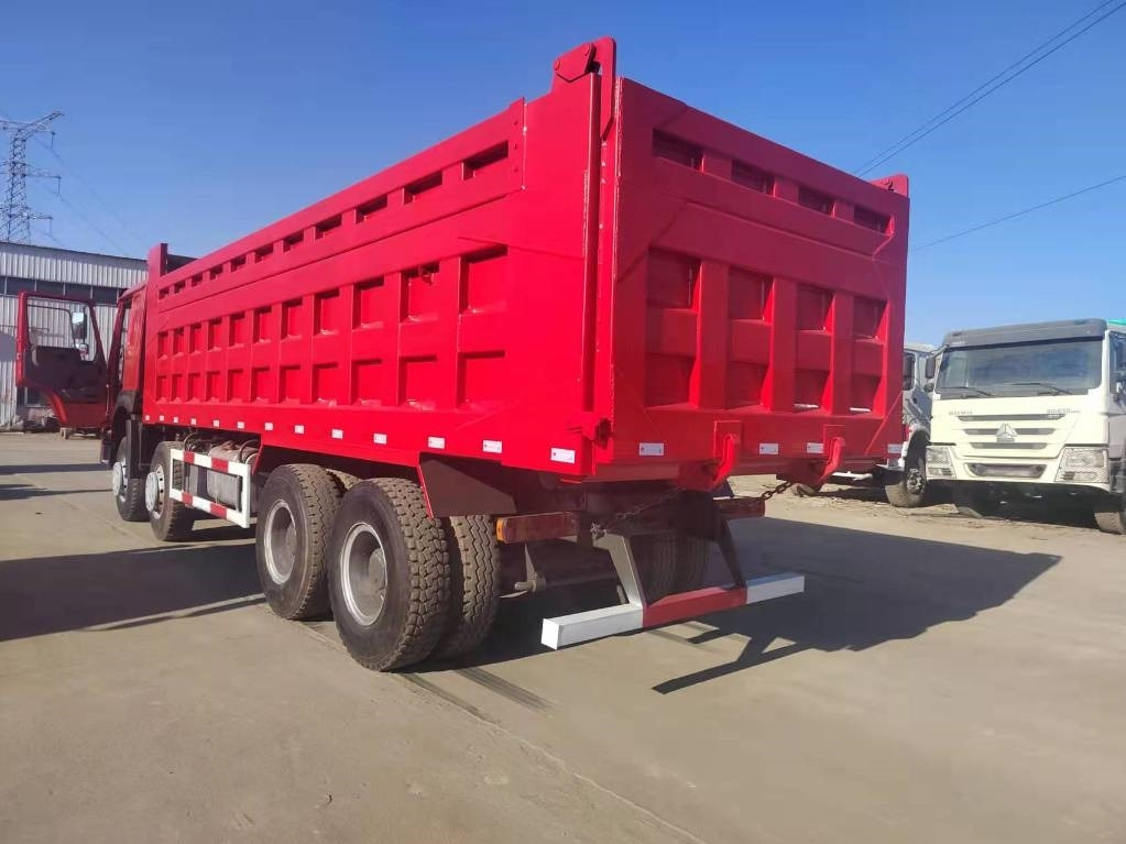 Howo 371 8x4 - Самосвал: фото 5 Howo 371 8x4 - Самосвал: фото 5