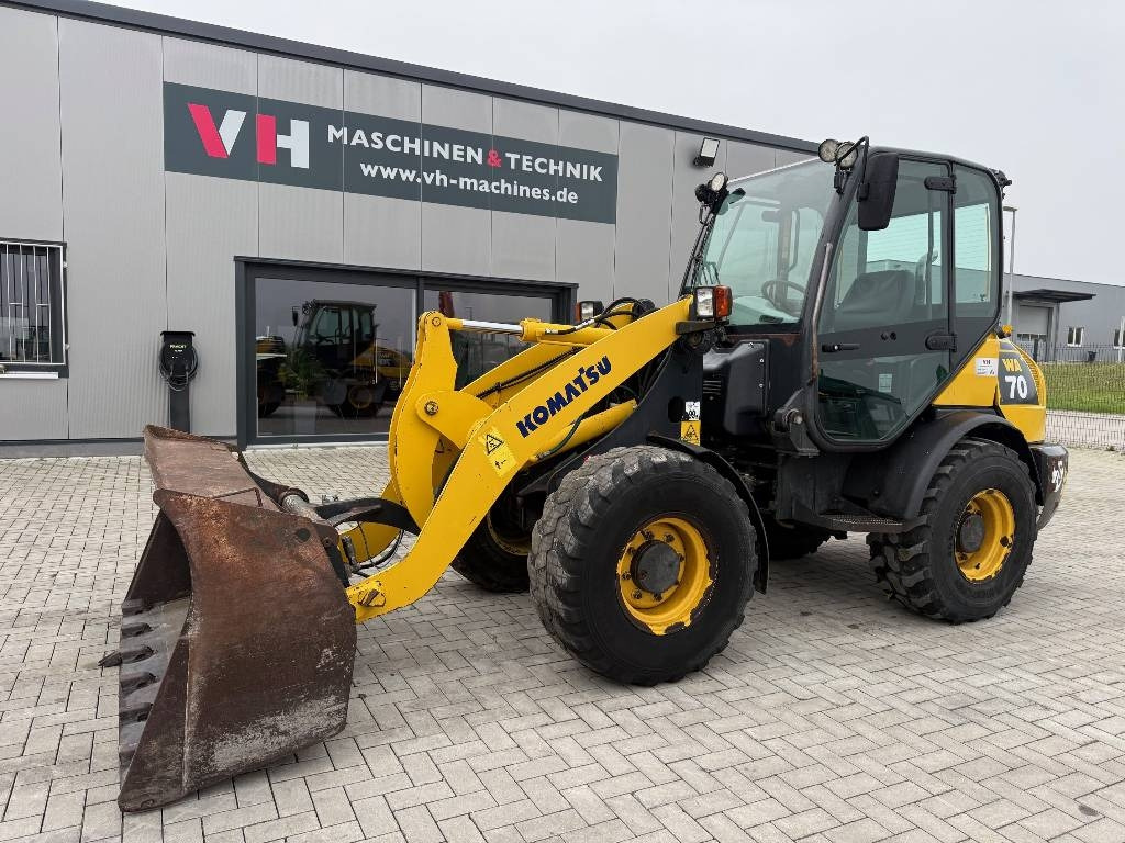 Komatsu WA 70-5 - Колёсный погрузчик: фото 1 Komatsu WA 70-5 - Колёсный погрузчик: фото 1