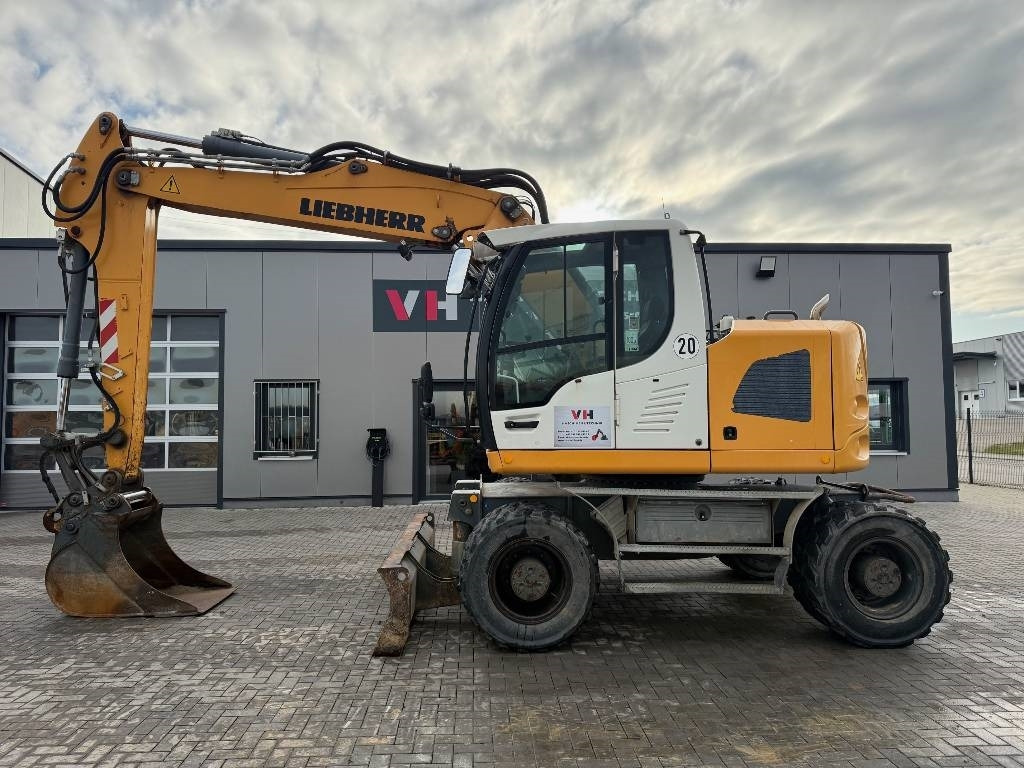 Liebherr A 918 Compact - Колёсный экскаватор: фото 2 Liebherr A 918 Compact - Колёсный экскаватор: фото 2