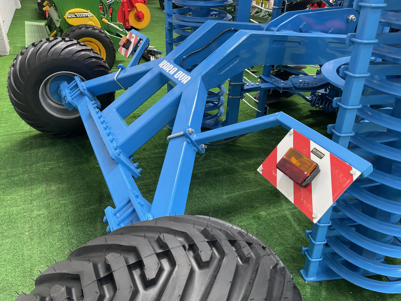 Новый Дисковая борона SOIL MASTER _GIANT SERIES FOLDABLE AND TRAILED TYPE MULTI DISC HARROW (SPRING TYPE LEG): фото 7