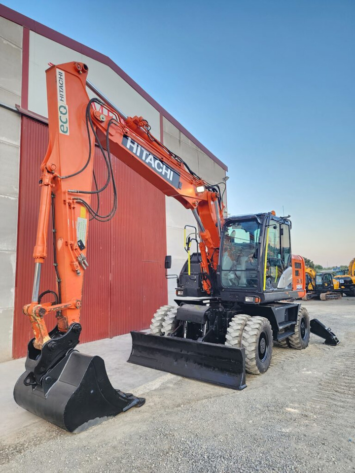 HITACHI ZX145W-6 - Колёсный экскаватор: фото 3 HITACHI ZX145W-6 - Колёсный экскаватор: фото 3