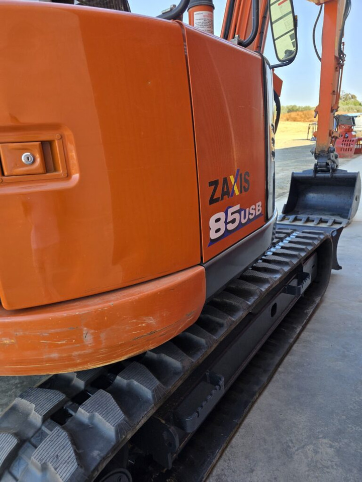 HITACHI ZX85USB-6 - Мини-экскаватор: фото 5 HITACHI ZX85USB-6 - Мини-экскаватор: фото 5