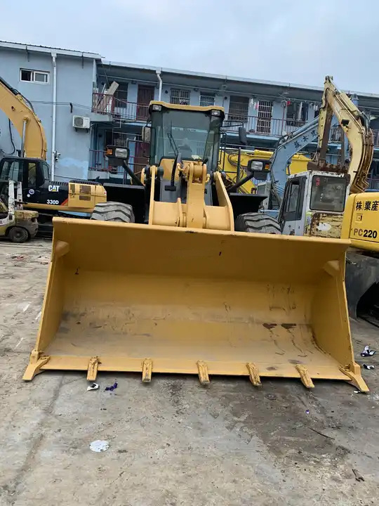 Good Condition SDLG Wheel Loader Used SDLG 956 Loader with good condition and powerful capacity at Cheap Price For Sale - Колёсный погрузчик: фото 5 Good Condition SDLG Wheel Loader Used SDLG 956 Loader with good condition and powerful capacity at Cheap Price For Sale - Колёсный погрузчик: фото 5
