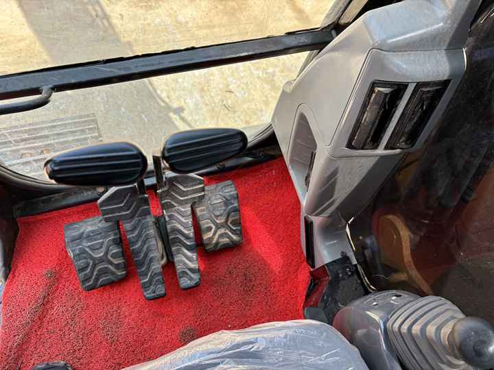 Good Price Good Condition CAT 307 308C 308D 308E 312D 315D 320C 320CL 320D Used 7t Used Mini Crawler caterpillar Excavator - Мини-экскаватор: фото 3 Good Price Good Condition CAT 307 308C 308D 308E 312D 315D 320C 320CL 320D Used 7t Used Mini Crawler caterpillar Excavator - Мини-экскаватор: фото 3