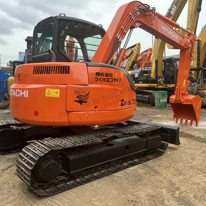 Hot sale Used Hitachi ZX120 digger medium size Excavator second hand excavator - Гусеничный экскаватор: фото 1 Hot sale Used Hitachi ZX120 digger medium size Excavator second hand excavator - Гусеничный экскаватор: фото 1