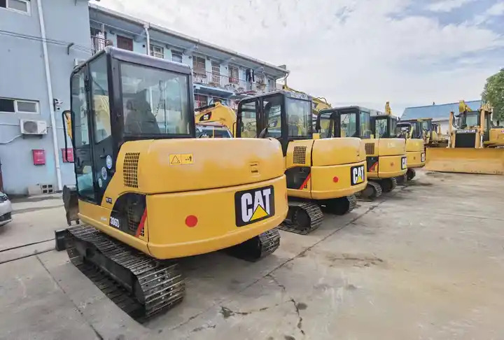 Original CAT 306D cater mini excavators hydraulic crawler excavator used excavator - Гусеничный экскаватор: фото 4 Original CAT 306D cater mini excavators hydraulic crawler excavator used excavator - Гусеничный экскаватор: фото 4