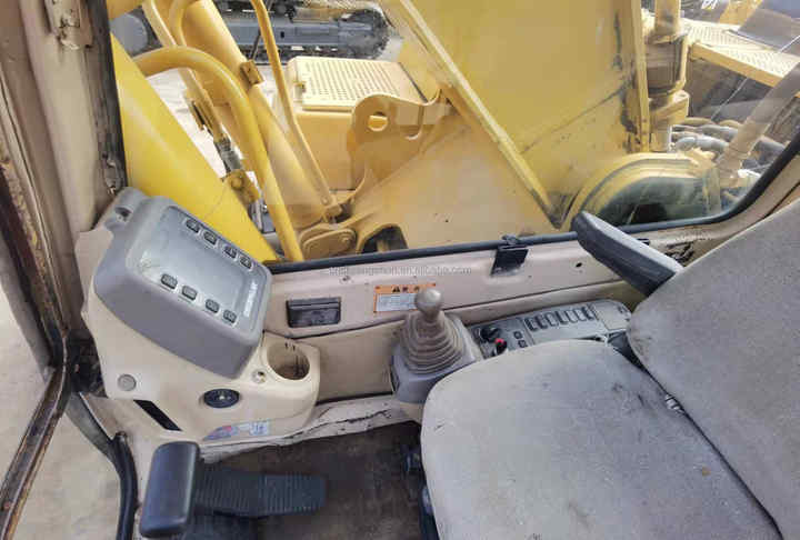 Retail Good Quality Used Digger Second Hand 30t Heavy Duty Used Excavator Cat 330bl Used Excavator - Гусеничный экскаватор: фото 4 Retail Good Quality Used Digger Second Hand 30t Heavy Duty Used Excavator Cat 330bl Used Excavator - Гусеничный экскаватор: фото 4