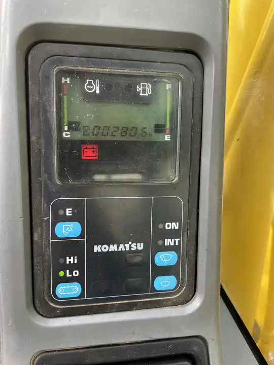Second-Hand Komatsu PC110 Digger for Sale Used Komatsu PC78 PC240 PC160 PC - Экскаватор: фото 5 Second-Hand Komatsu PC110 Digger for Sale Used Komatsu PC78 PC240 PC160 PC - Экскаватор: фото 5