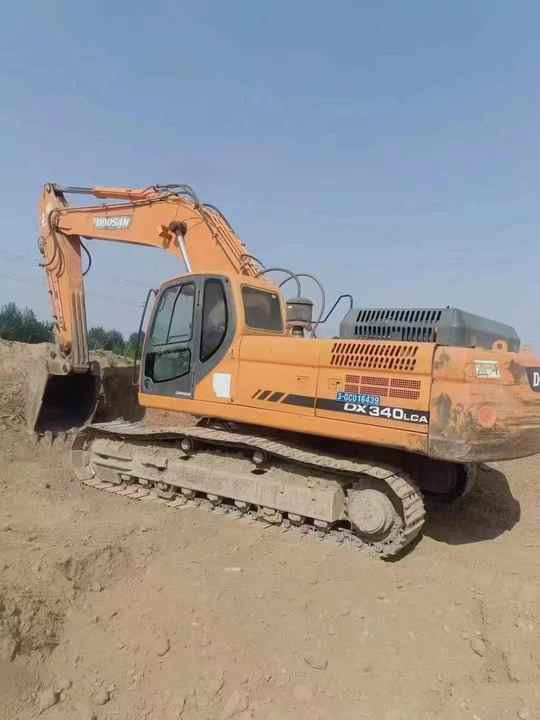 Used Original Korea Doosan 34 Ton Excavator with Cheap Price and Good Condition DOOSAN Dx340LCA Dx225 Dx330 DX360for Sale - Экскаватор: фото 3 Used Original Korea Doosan 34 Ton Excavator with Cheap Price and Good Condition DOOSAN Dx340LCA Dx225 Dx330 DX360for Sale - Экскаватор: фото 3