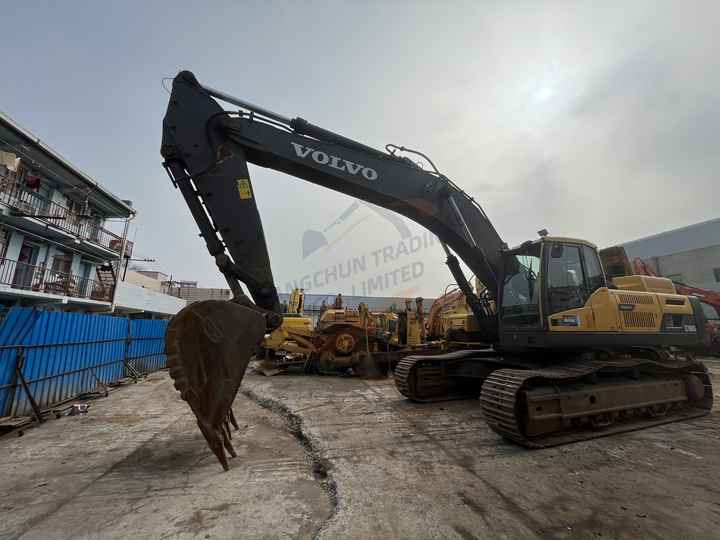 Used Volvo EC480 Excavator 48 Ton Original Heavy Duty Equipment Digger Secondhand Crawler Hydraulic Excavator Volvo EC480DL - Гусеничный экскаватор: фото 3 Used Volvo EC480 Excavator 48 Ton Original Heavy Duty Equipment Digger Secondhand Crawler Hydraulic Excavator Volvo EC480DL - Гусеничный экскаватор: фото 3