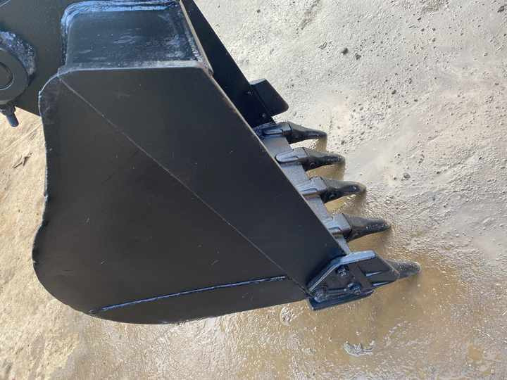 Used excavator doosan dx60 excavators earth-moving machinery doosan dx60 dx80 dx75 dx225 dh60 dh60-7 excavator - Гусеничный экскаватор: фото 5 Used excavator doosan dx60 excavators earth-moving machinery doosan dx60 dx80 dx75 dx225 dh60 dh60-7 excavator - Гусеничный экскаватор: фото 5