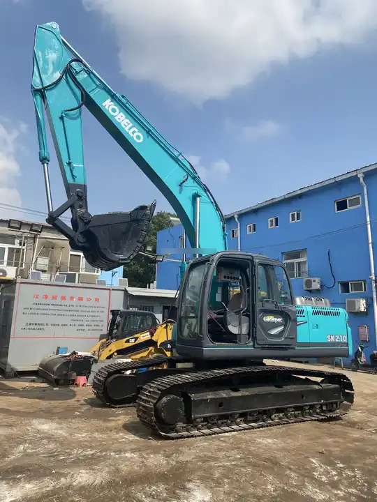 Гусеничный экскаватор Used tracked Excavator Kobelco SK210-8 for Sale Original Kobelco  Used  Heavy Excavator: фото 6