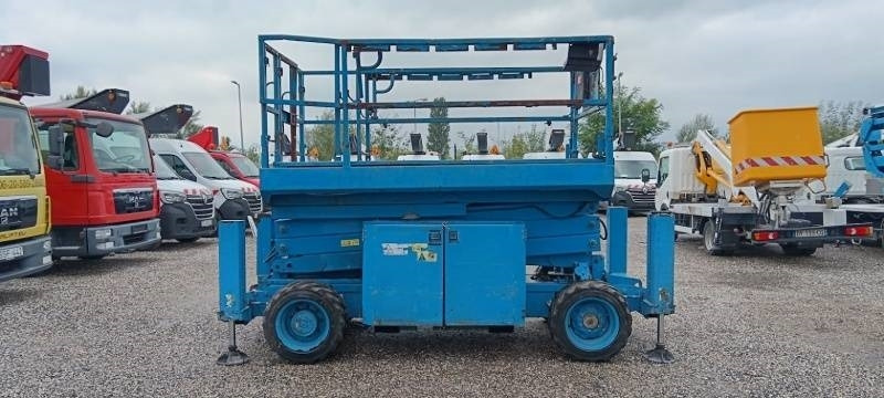 Genie GS-2669 - 10 m, 4x4, diesel - Ножничный подъемник: фото 5 Genie GS-2669 - 10 m, 4x4, diesel - Ножничный подъемник: фото 5