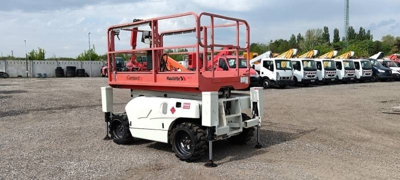 Ножничный подъемник Haulotte Compact 10 DX - 4x4 - 10m - diesel: фото 6