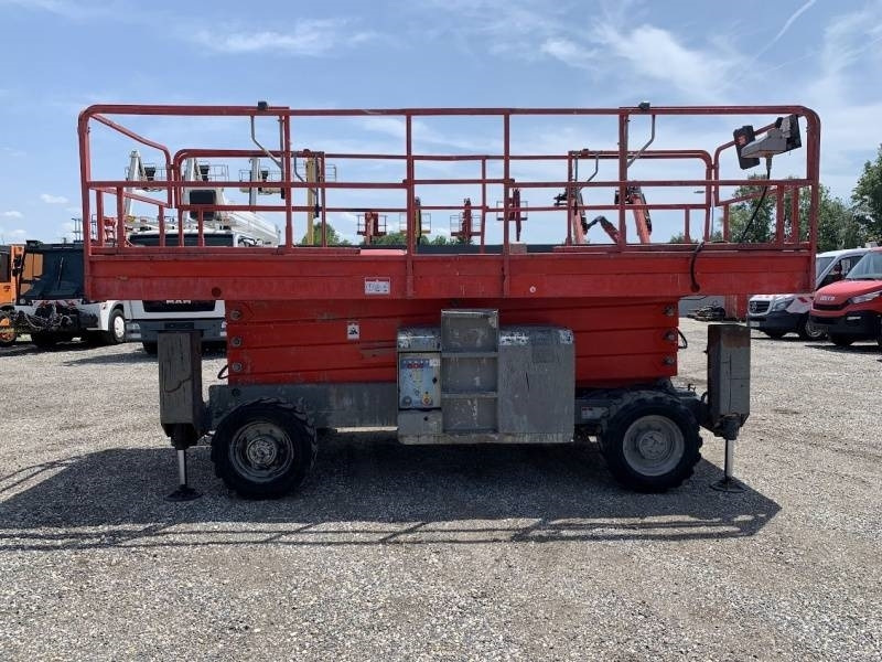 Haulotte H15SXL - 15m, 4x4, diesel - Ножничный подъемник: фото 4 Haulotte H15SXL - 15m, 4x4, diesel - Ножничный подъемник: фото 4