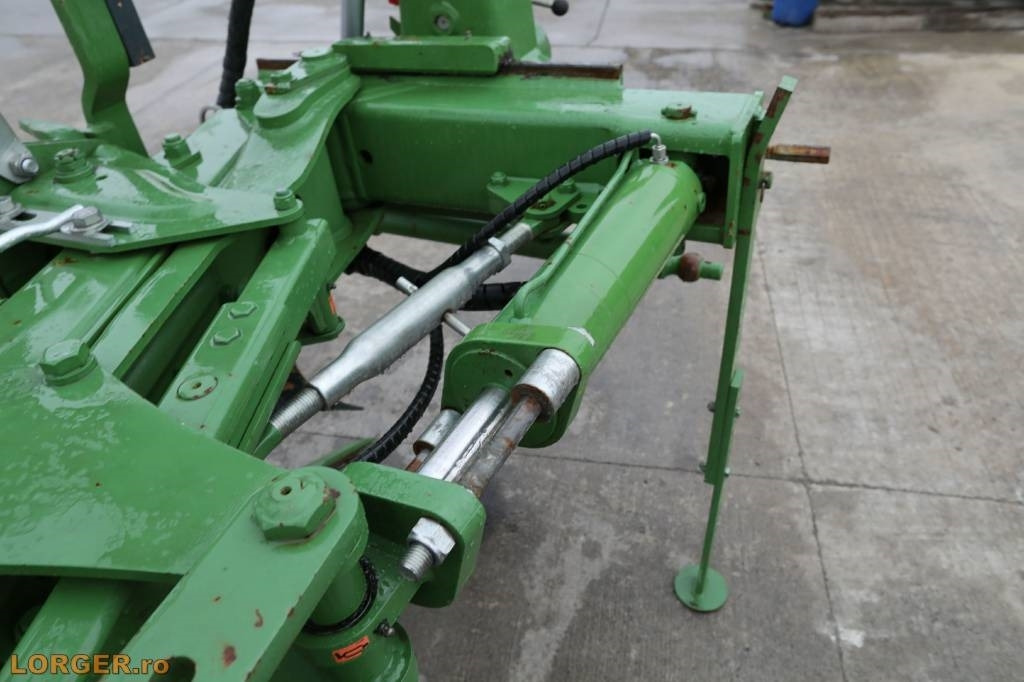 Плуг Amazone Cayros XS-V: фото 10 Плуг Amazone Cayros XS-V: фото 10