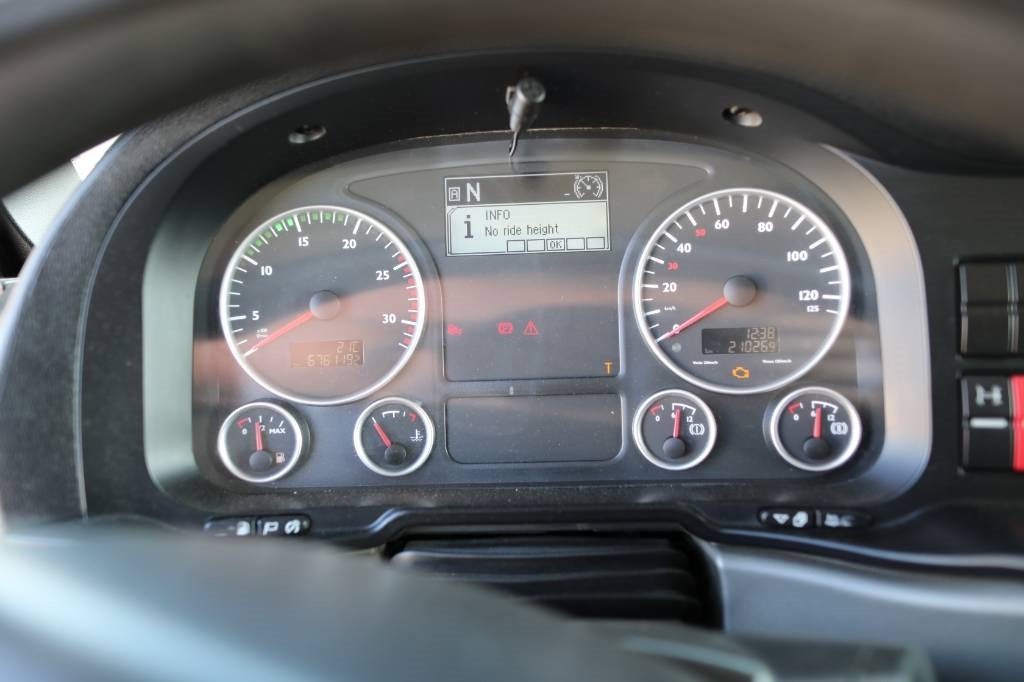 Тягач MAN TGS 18.440 4x2 BLS-TS Truck + Kässbohrer DL 3 Tipp: фото 21