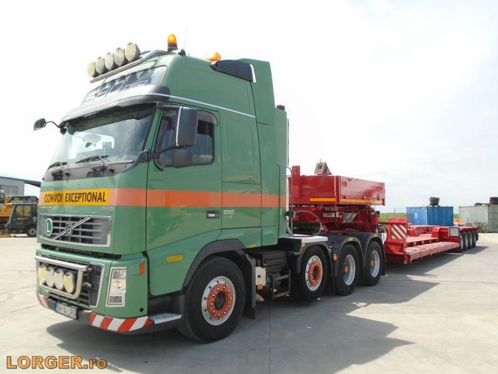Volvo FH16 580+LOW LOADER 4 AXE - Тягач: фото 1 Volvo FH16 580+LOW LOADER 4 AXE - Тягач: фото 1