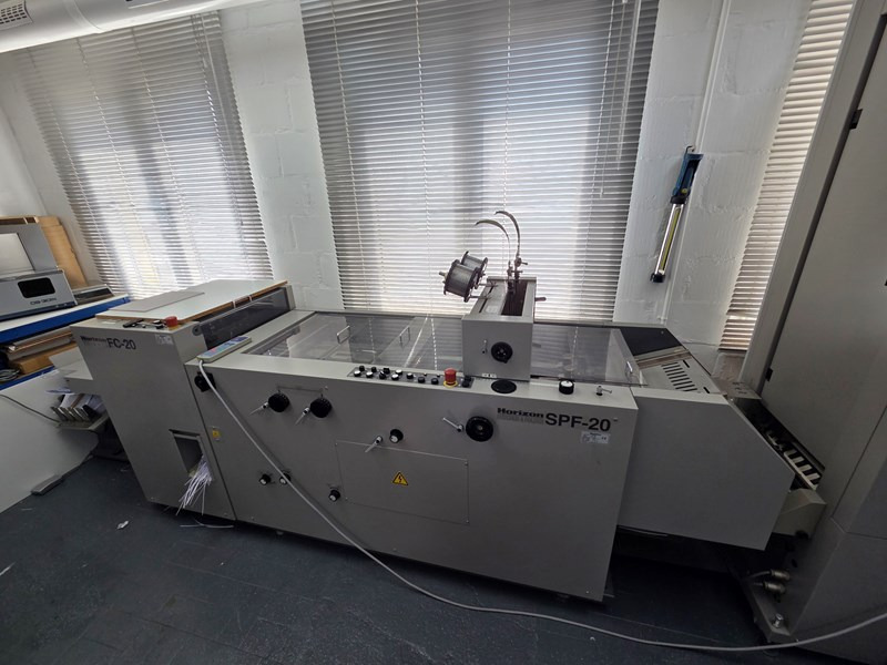 Horizon SPF-20 FC-20 2x VAC-100 | 2005 - Печатное оборудование: фото 2 Horizon SPF-20 FC-20 2x VAC-100 | 2005 - Печатное оборудование: фото 2