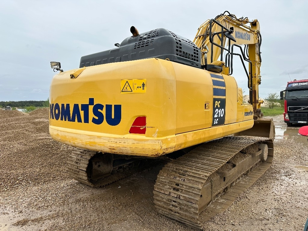 Komatsu PC 210 LC-11 - Гусеничный экскаватор: фото 4 Komatsu PC 210 LC-11 - Гусеничный экскаватор: фото 4