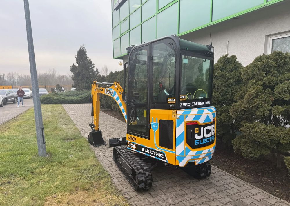 JCB 19C-1E - Мини-экскаватор: фото 4 JCB 19C-1E - Мини-экскаватор: фото 4