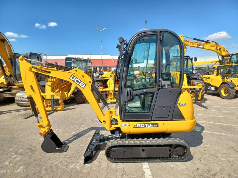 JCB 8018 CTS - Мини-экскаватор: фото 3 JCB 8018 CTS - Мини-экскаватор: фото 3
