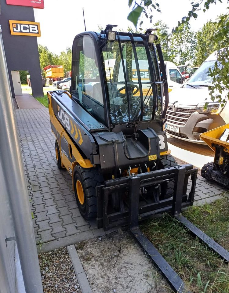 JCB TLT 30-17G - Газовый погрузчик, Телескопический погрузчик: фото 2 JCB TLT 30-17G - Газовый погрузчик, Телескопический погрузчик: фото 2