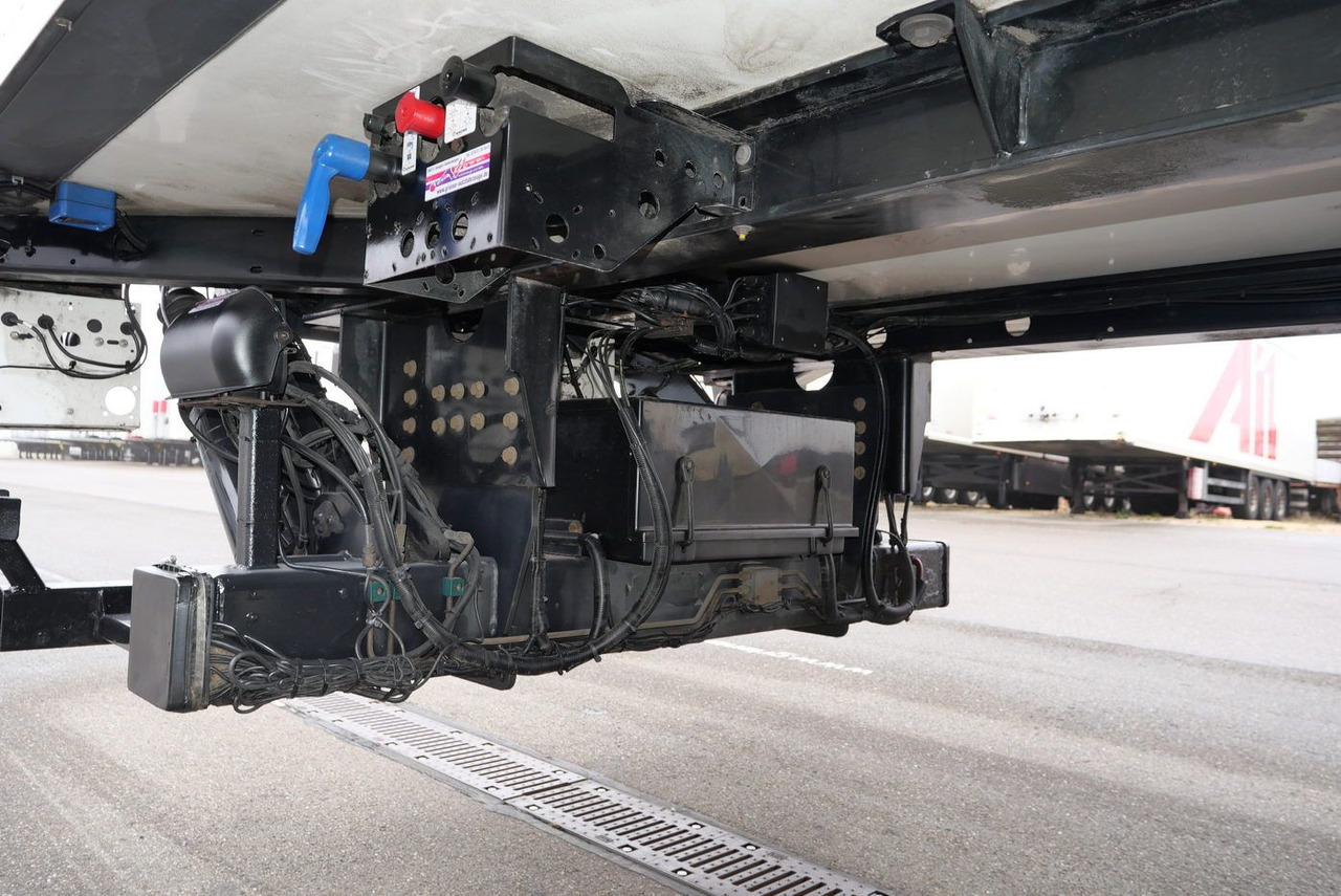 Полуприцеп-рефрижератор Krone SZ 18/CITY  ZWANGSGELENKT / LBW 2 TO/MITSUBISHI: фото 15