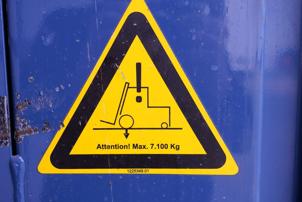 Тентованный полуприцеп Schmitz Cargobull SCS 24 /12642 XL / RUNGENTASCHEN / 2 x LIFT/ROOF: фото 28 Тентованный полуприцеп Schmitz Cargobull SCS 24 /12642 XL / RUNGENTASCHEN / 2 x LIFT/ROOF: фото 28