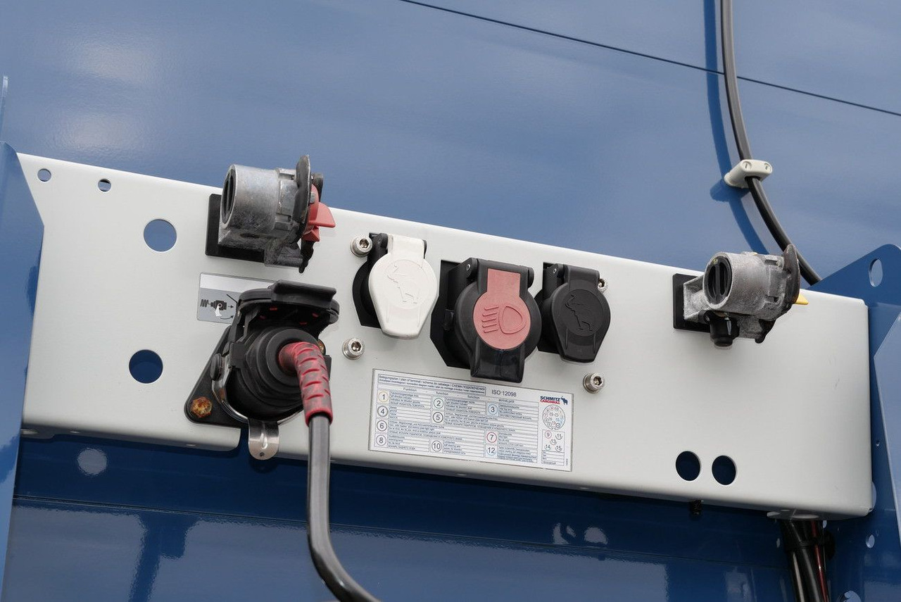 Тентованный полуприцеп Schmitz Cargobull SCS 24 /12642 XL / RUNGENTASCHEN / 2 x LIFT/ROOF: фото 7 Тентованный полуприцеп Schmitz Cargobull SCS 24 /12642 XL / RUNGENTASCHEN / 2 x LIFT/ROOF: фото 7