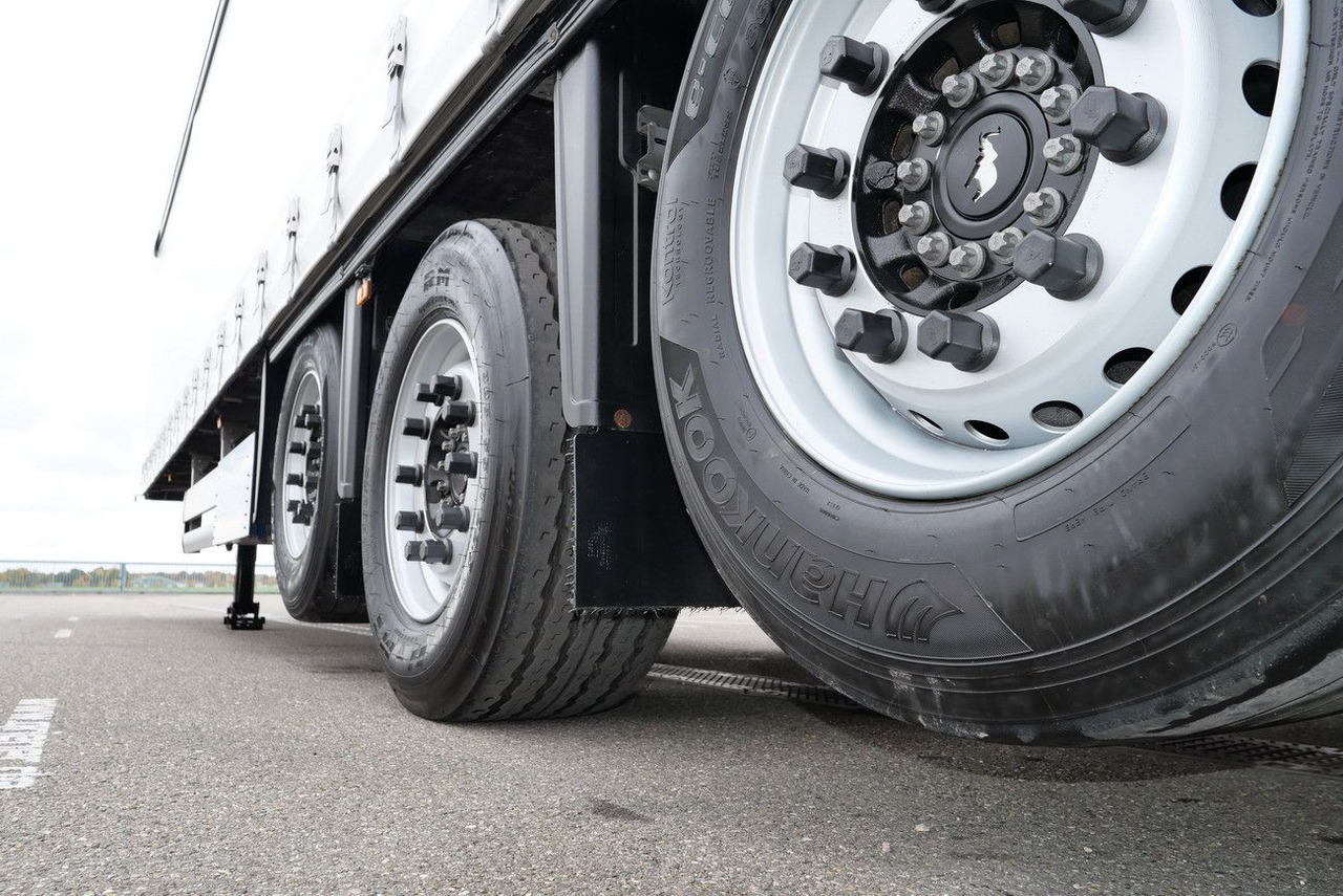 Тентованный полуприцеп Schmitz Cargobull SCS 24 /12642 XL / RUNGENTASCHEN / 2 x LIFT/ROOF: фото 14 Тентованный полуприцеп Schmitz Cargobull SCS 24 /12642 XL / RUNGENTASCHEN / 2 x LIFT/ROOF: фото 14