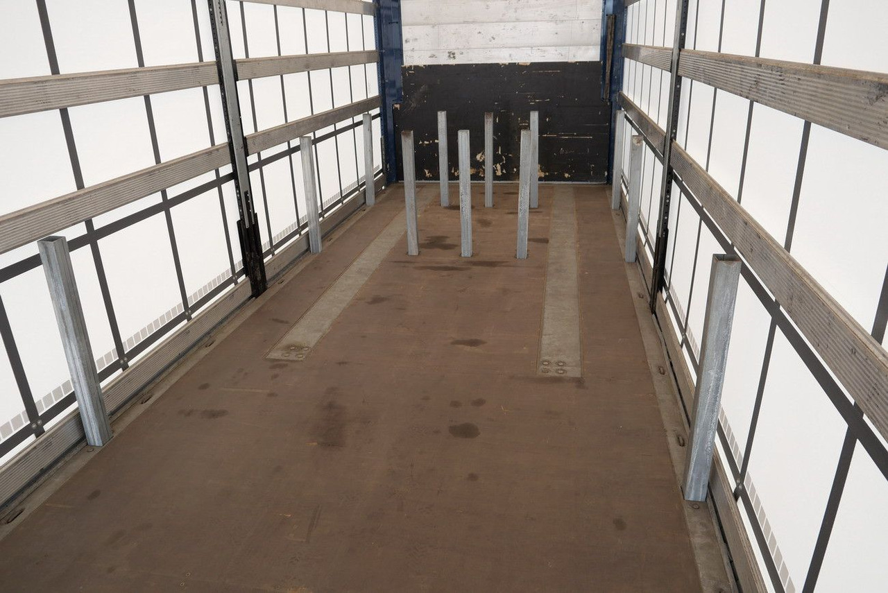 Тентованный полуприцеп Schmitz Cargobull SCS 24 /12642 XL / RUNGENTASCHEN / 2 x LIFT/ROOF: фото 24 Тентованный полуприцеп Schmitz Cargobull SCS 24 /12642 XL / RUNGENTASCHEN / 2 x LIFT/ROOF: фото 24