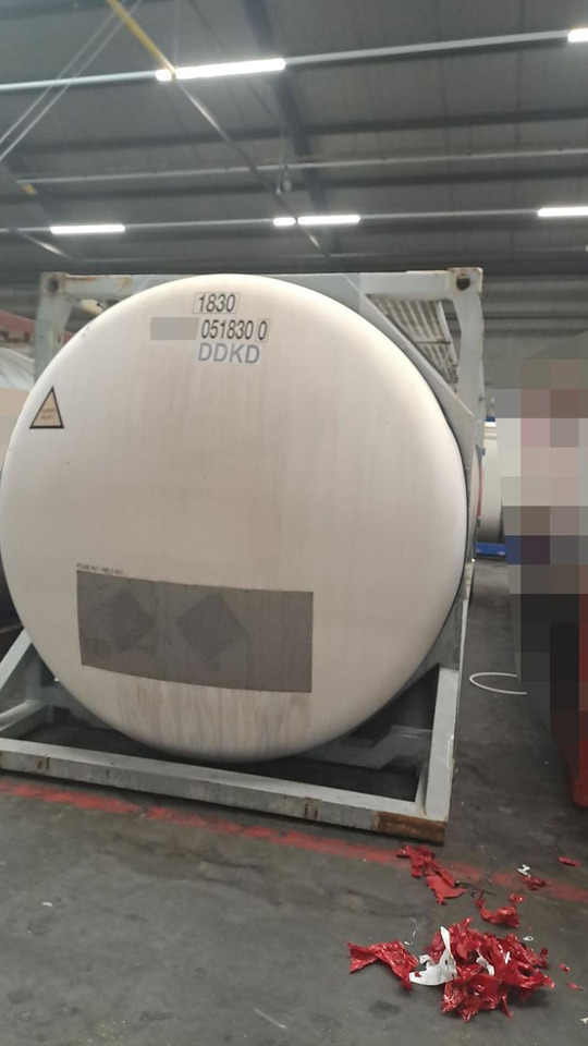 31.000 Liter V4A ADR bis 6/2026 mehrmals vorha - Танк-контейнер: фото 3 31.000 Liter V4A ADR bis 6/2026 mehrmals vorha - Танк-контейнер: фото 3