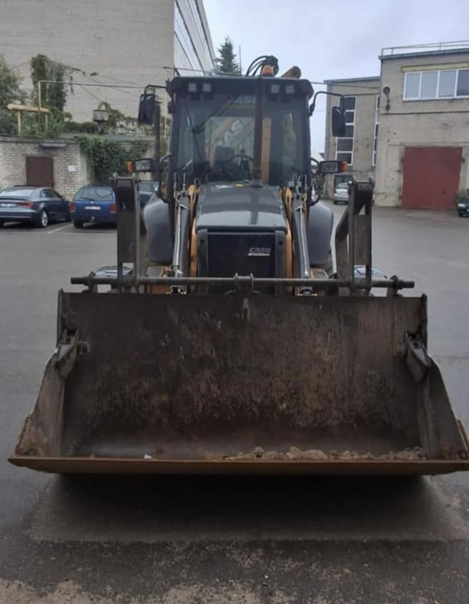 CASE 580ST - Экскаватор-погрузчик: фото 3 CASE 580ST - Экскаватор-погрузчик: фото 3